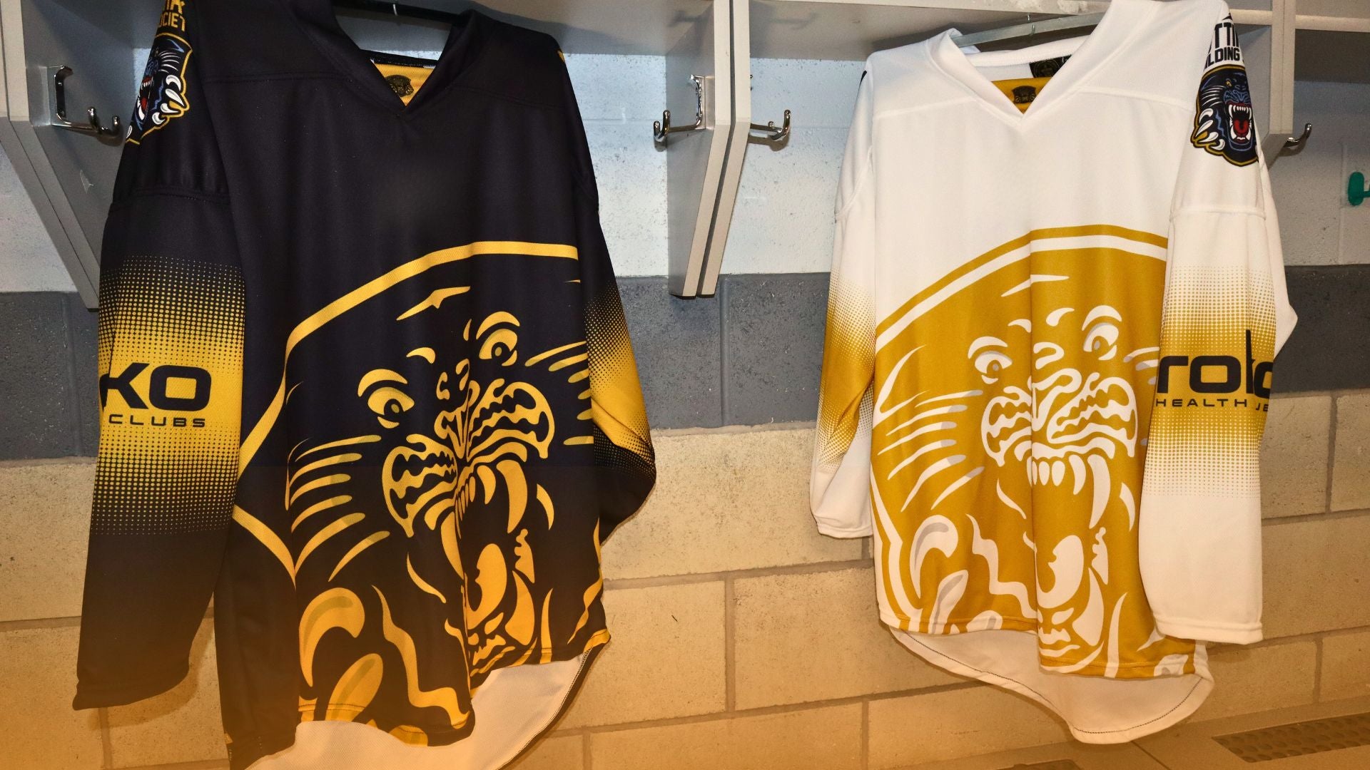 23/24 Warm Up Jerseys