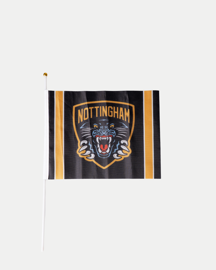 Display your team pride with the Panthersland Nottingham Panthers 25-26 Mini Flag—black and gold crest with a roaring panther and "Nottingham" in bold yellow, finished with gold edges on a white pole. Ideal for any hockey fan!.