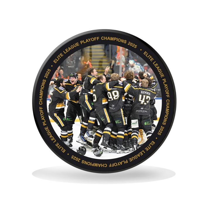 The Panthersland Nottingham Panthers Playoff Team Winning Puck 2025 features the jubilant team and “Elite League Playoff Champions 2023” on the rim—a perfect collectible for fans and memorabilia enthusiasts.